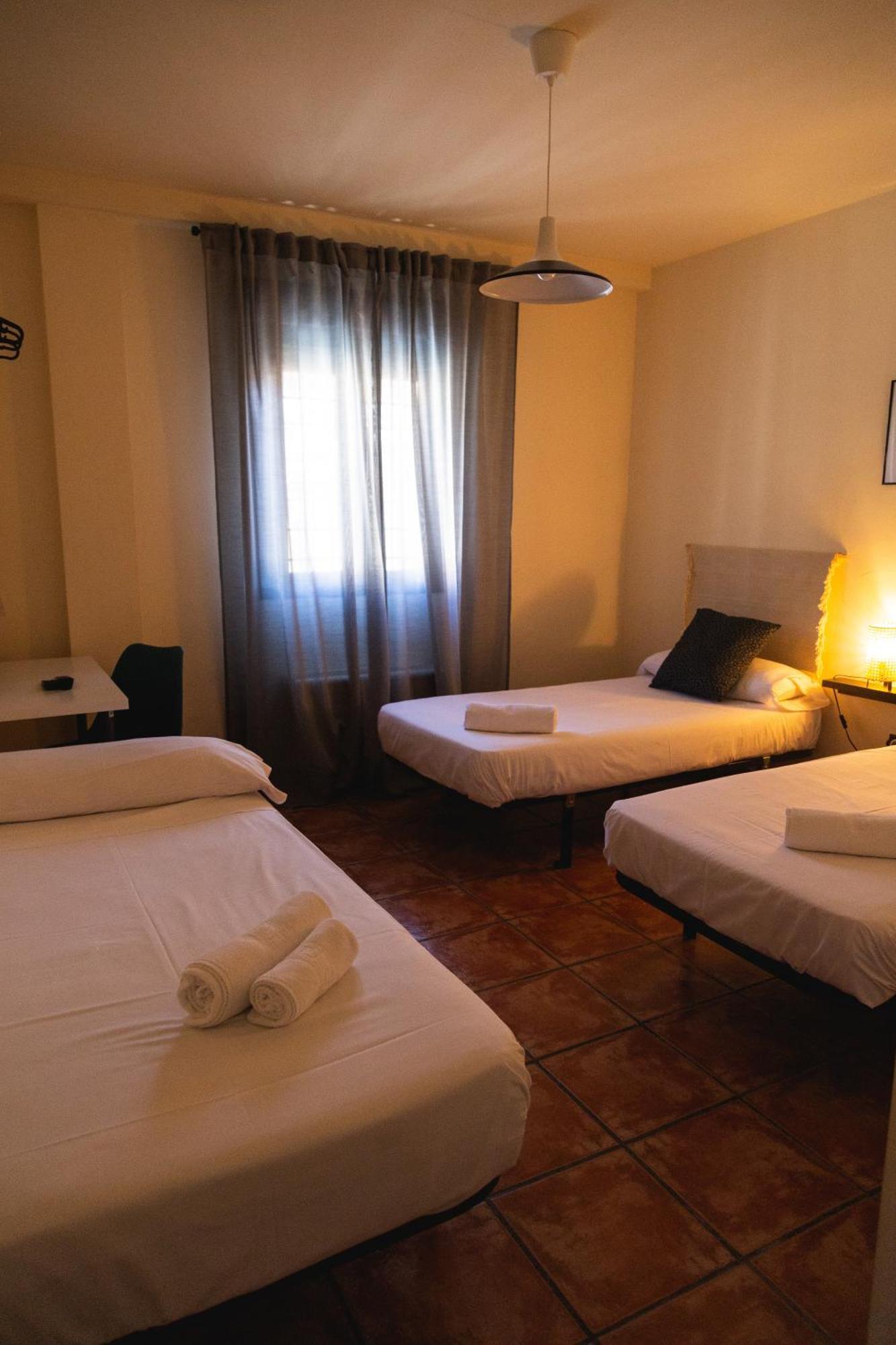 Hostal Corper Navalcarnero Esterno foto